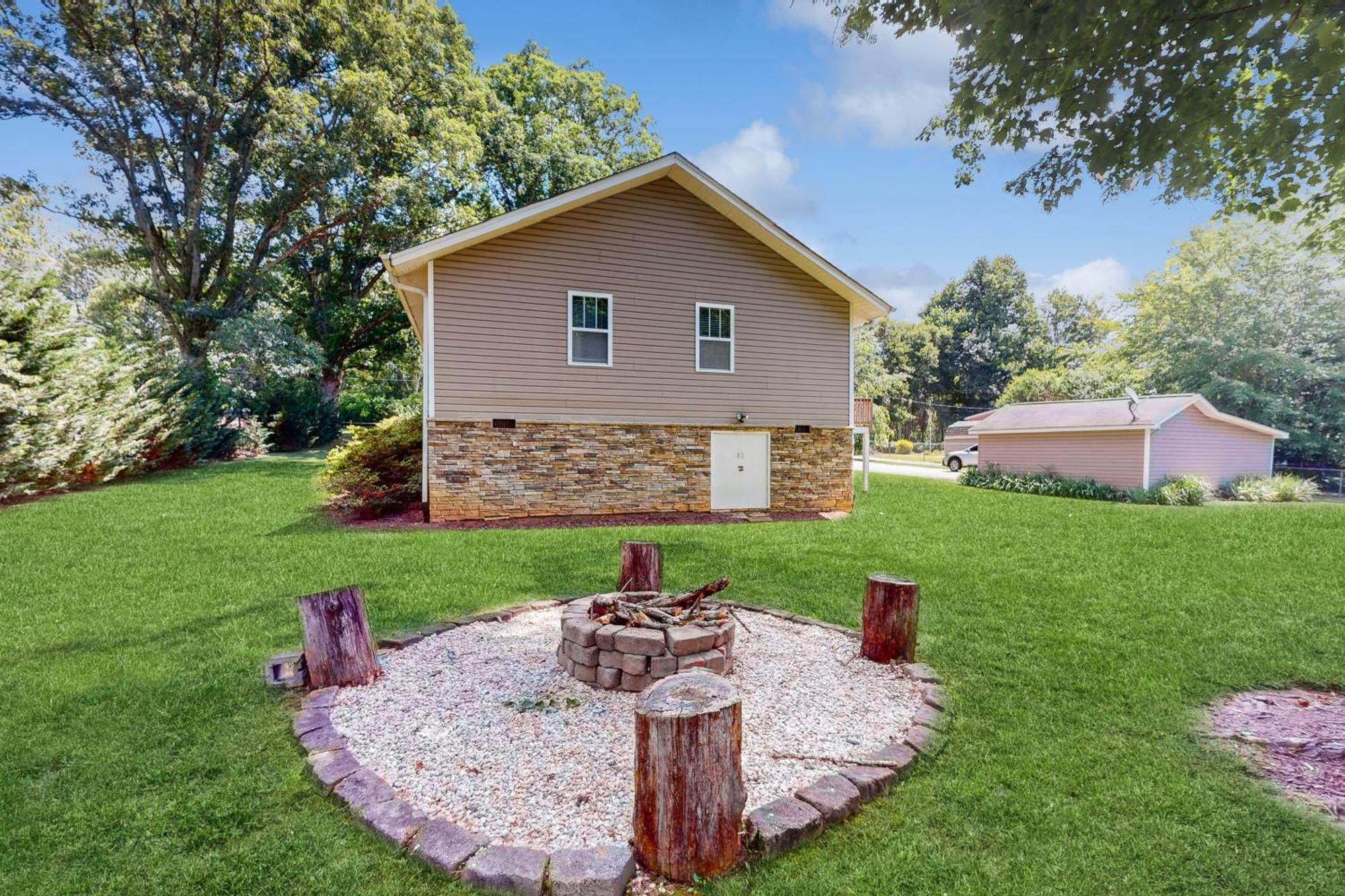 Acorn House Villa Fletcher Exterior photo